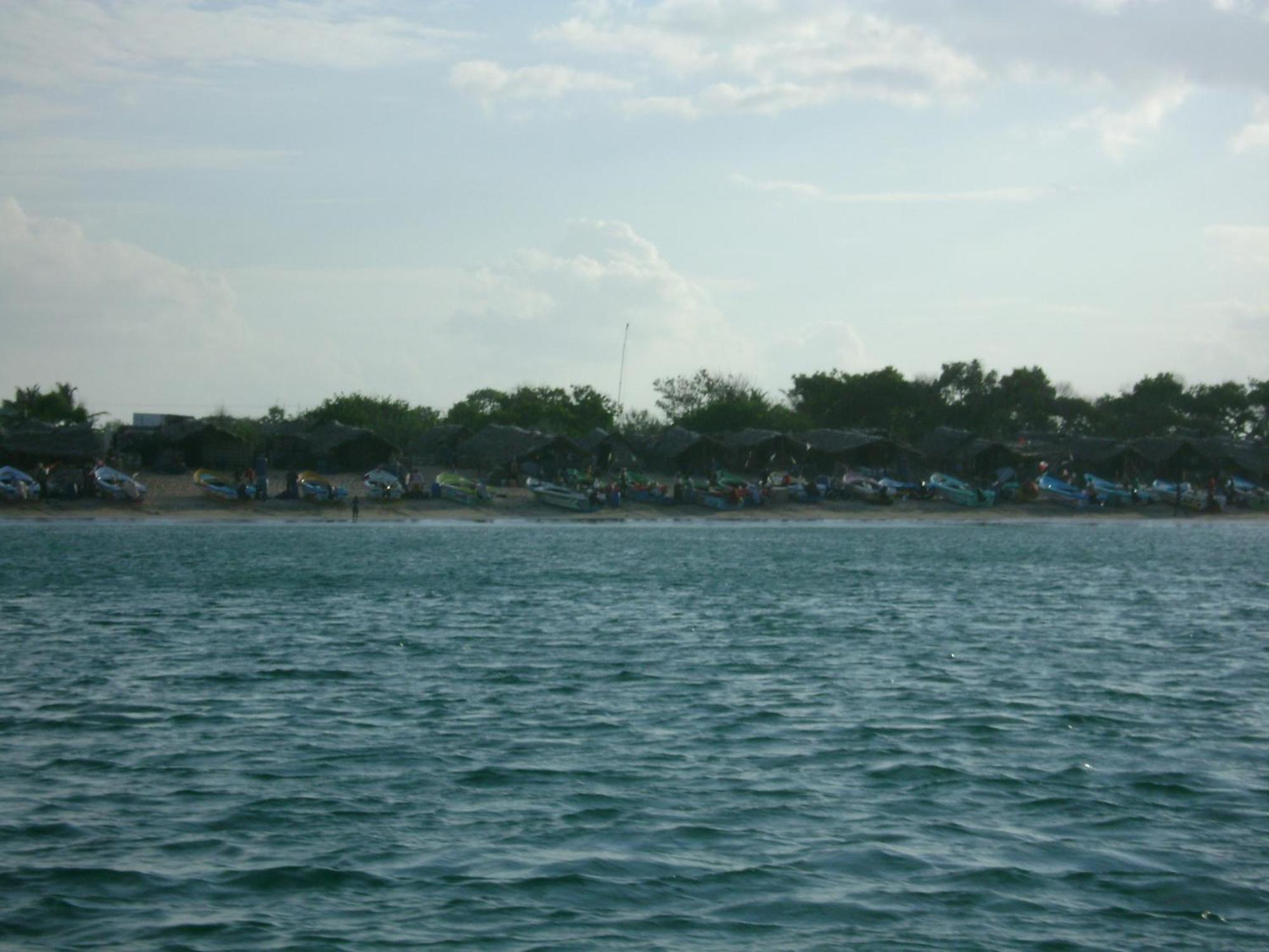 Pigeon Island Beach Resort And Spa Nilaveli Bagian luar foto