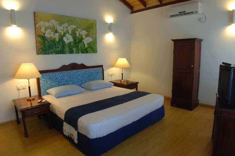 Pigeon Island Beach Resort And Spa Nilaveli Bagian luar foto