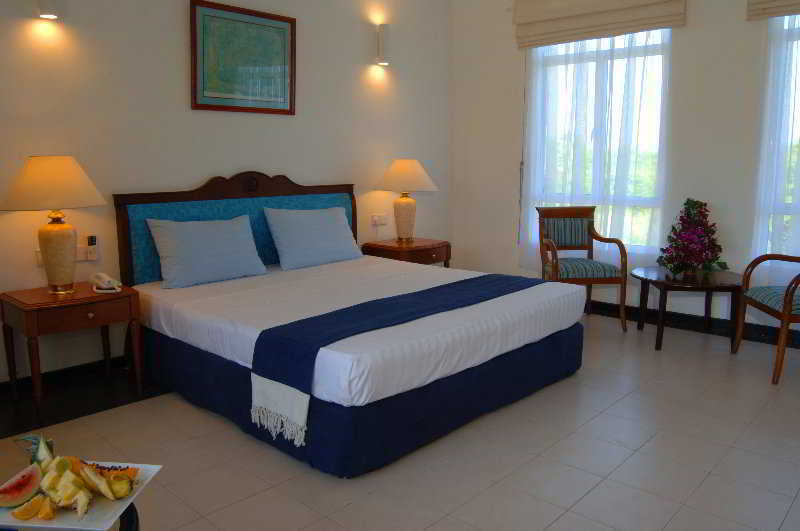 Pigeon Island Beach Resort And Spa Nilaveli Ruang foto