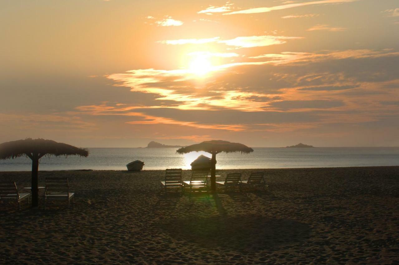 Pigeon Island Beach Resort And Spa Nilaveli Bagian luar foto